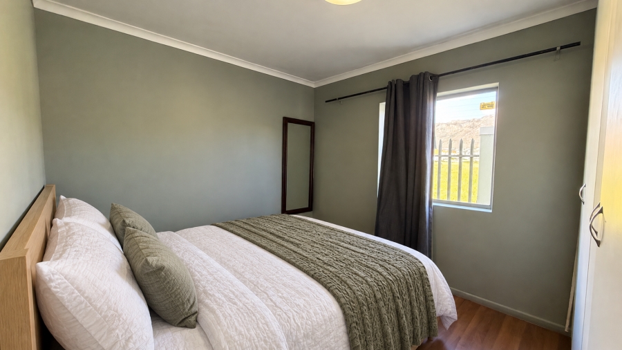 2 Bedroom Property for Sale in Gordons Bay Central Western Cape